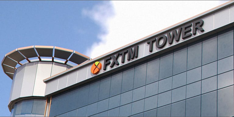 FXTM_building_banner_tablet